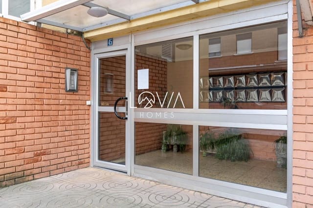 2 Zimmer Wohnung zu verkaufen in Los Corrales de Buelna - 101.000 € (Ref: 8708719)