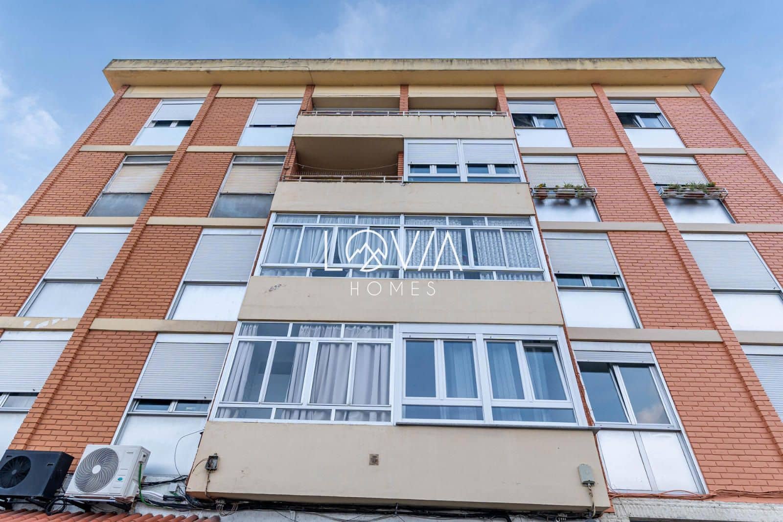 2 sypialnia Mieszkanie na sprzedaż w Los Corrales de Buelna - 101 000 € (Ref: 8708719)