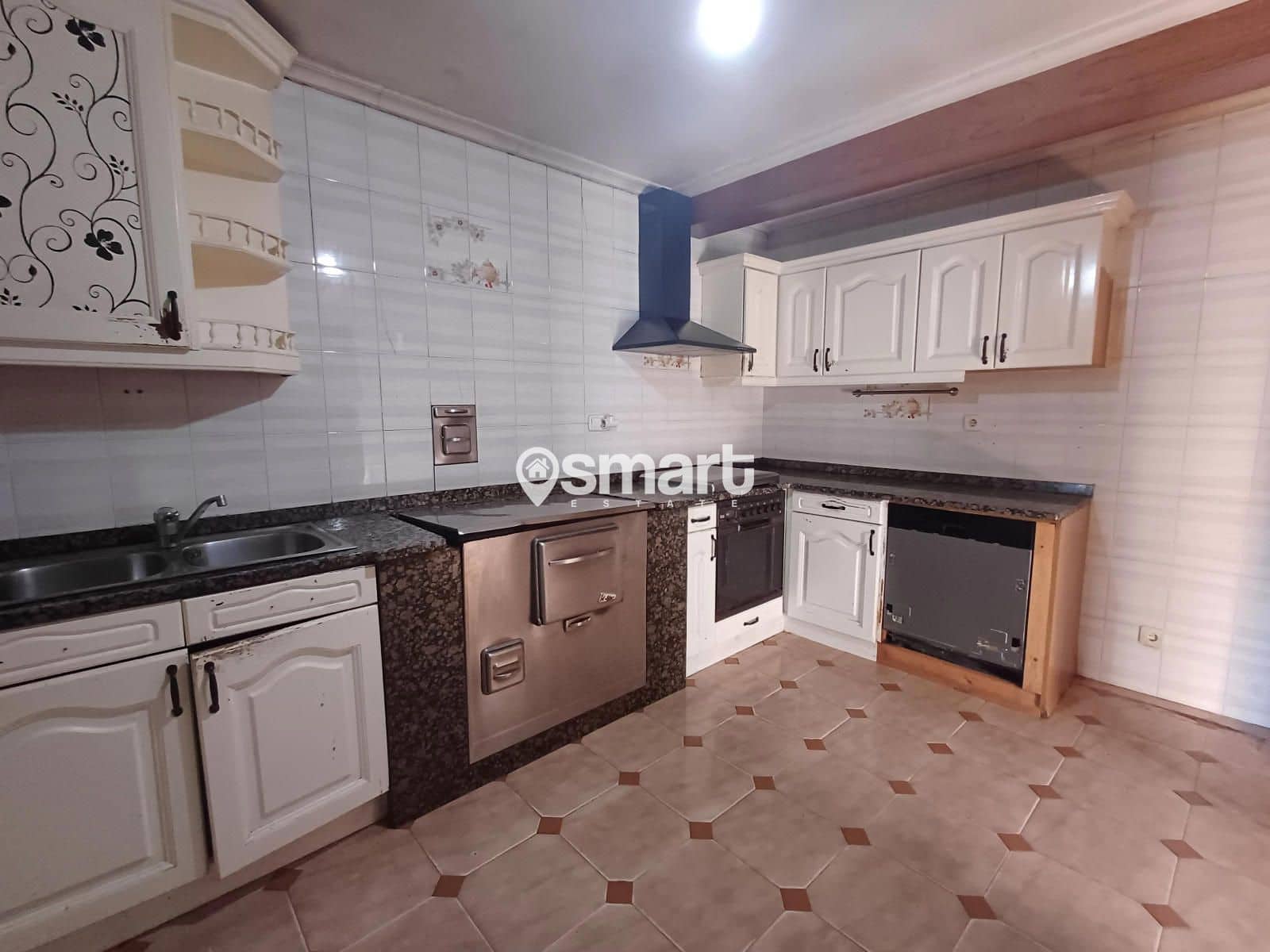 4 bedroom Villa for sale in Santa Maria de Cayon - € 228,300 (Ref: 8710129)