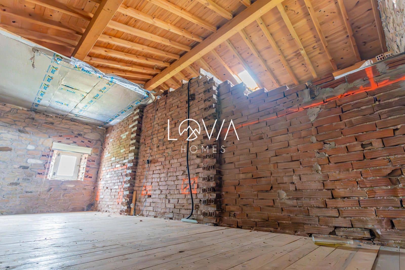 4 slaapkamer Villa te koop in Santa Maria de Cayon - € 224.000 (Ref: 8710129)