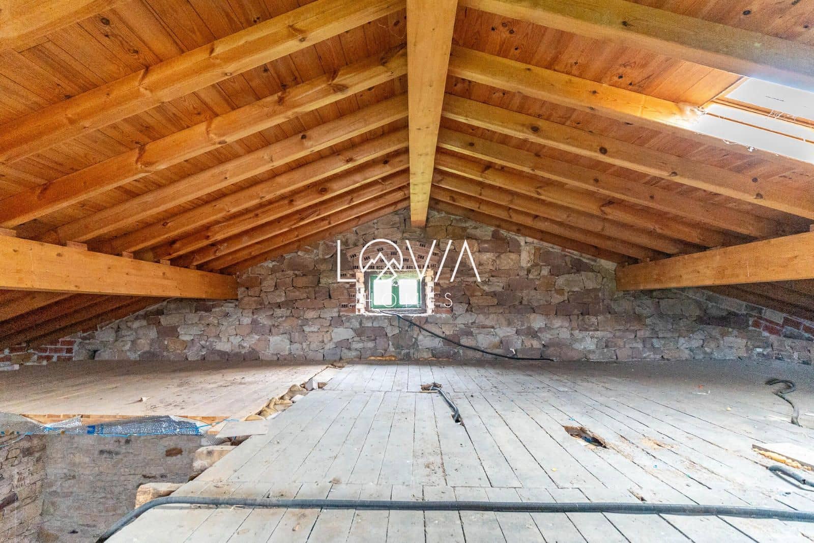 4 slaapkamer Villa te koop in Santa Maria de Cayon - € 224.000 (Ref: 8710129)