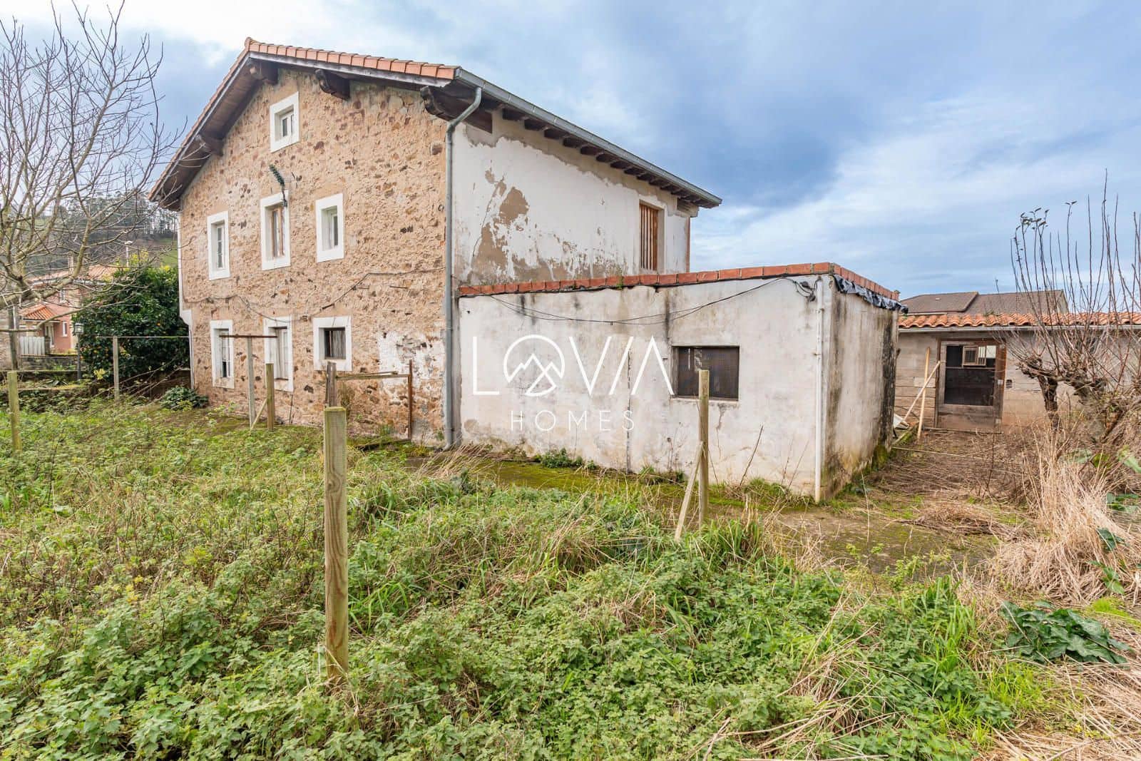 4 slaapkamer Villa te koop in Santa Maria de Cayon - € 224.000 (Ref: 8710129)