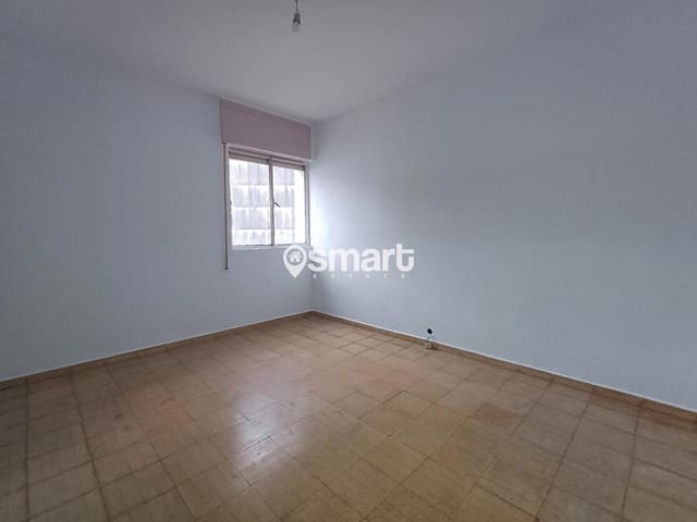 4 soveværelse Lejlighed til salg i Santoña - € 142.500 (Ref: 8713049)