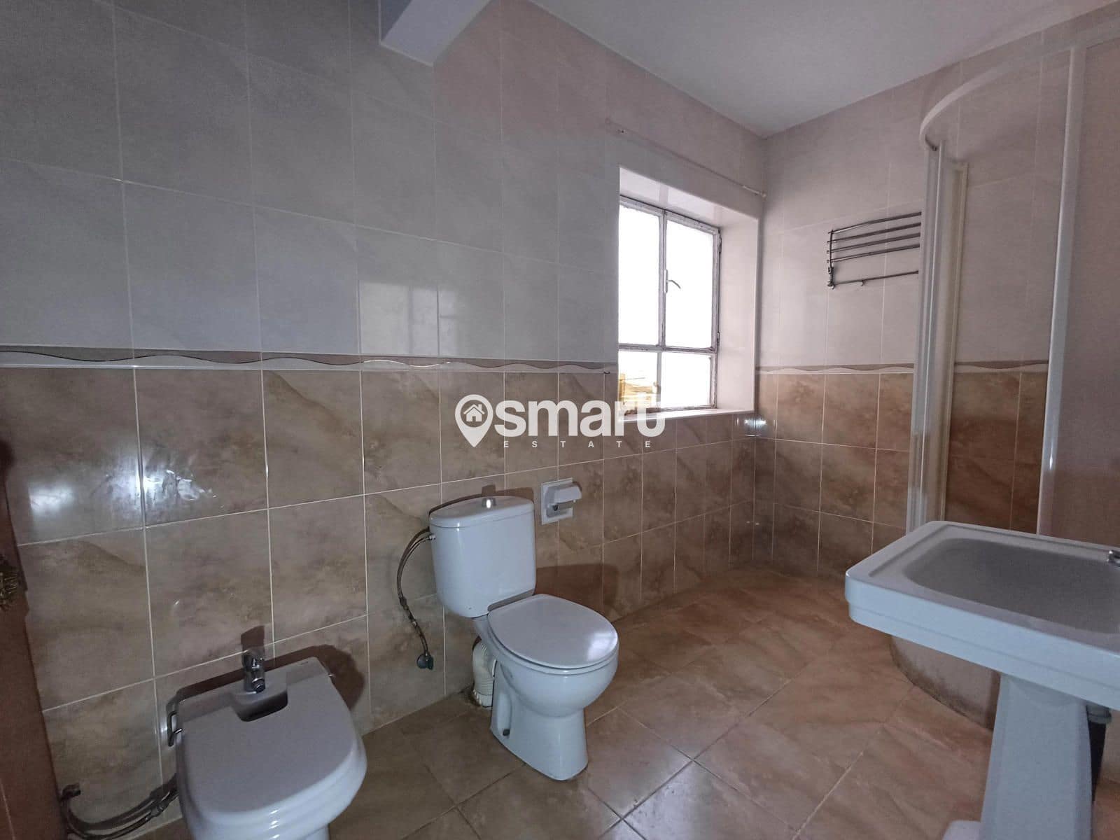 4 soveværelse Lejlighed til salg i Santona - € 142.500 (Ref: 8713049)