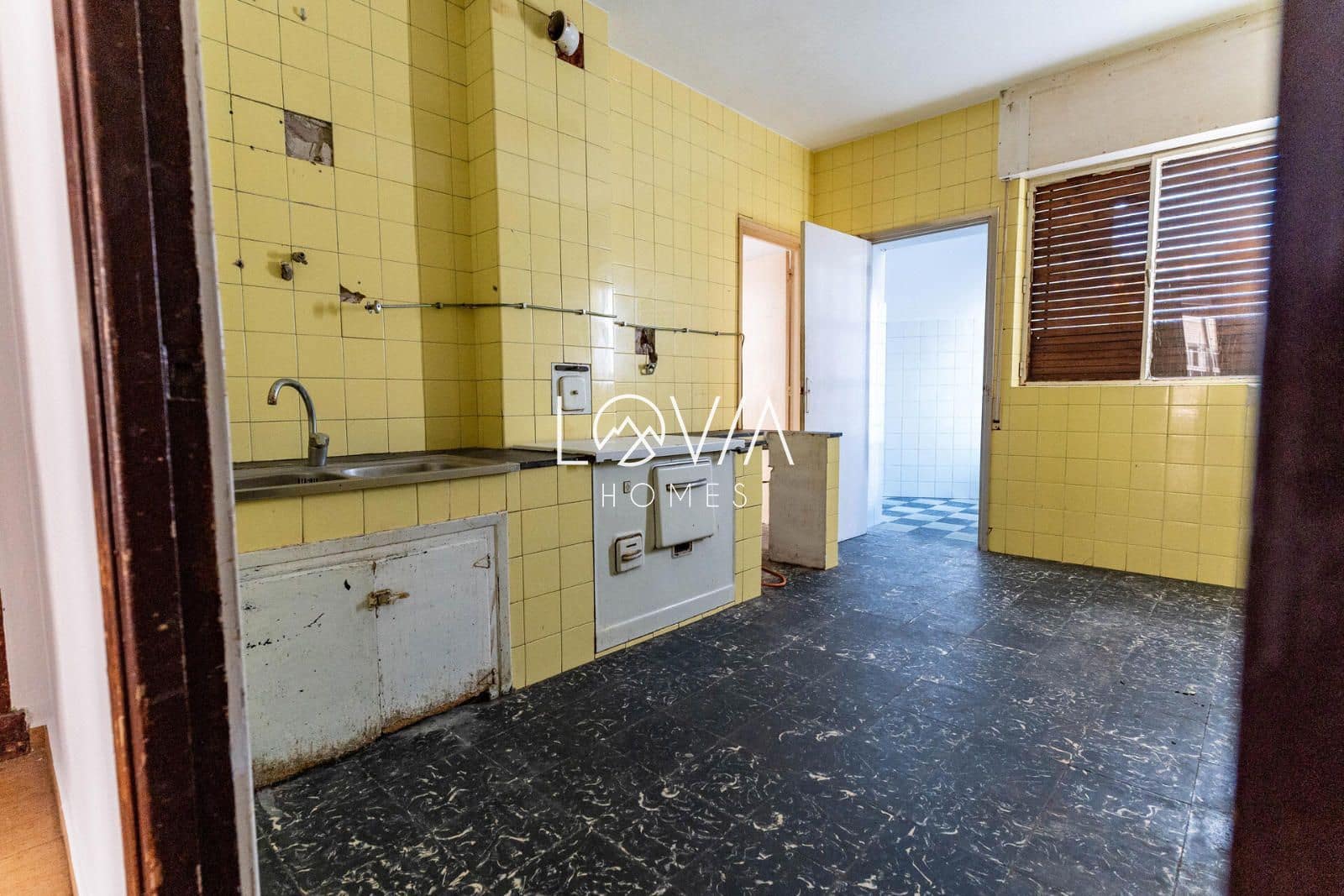 4 slaapkamer Flat te koop in Santona - € 142.500 (Ref: 8713049)