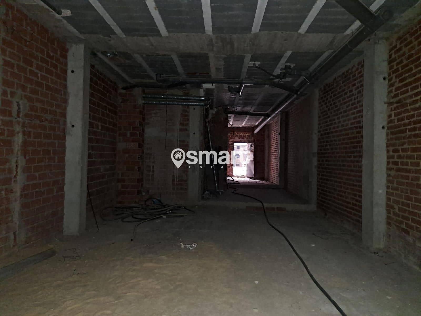 Komercyjne na sprzedaż w Oviedo - 85 000 € (Ref: 8725219)