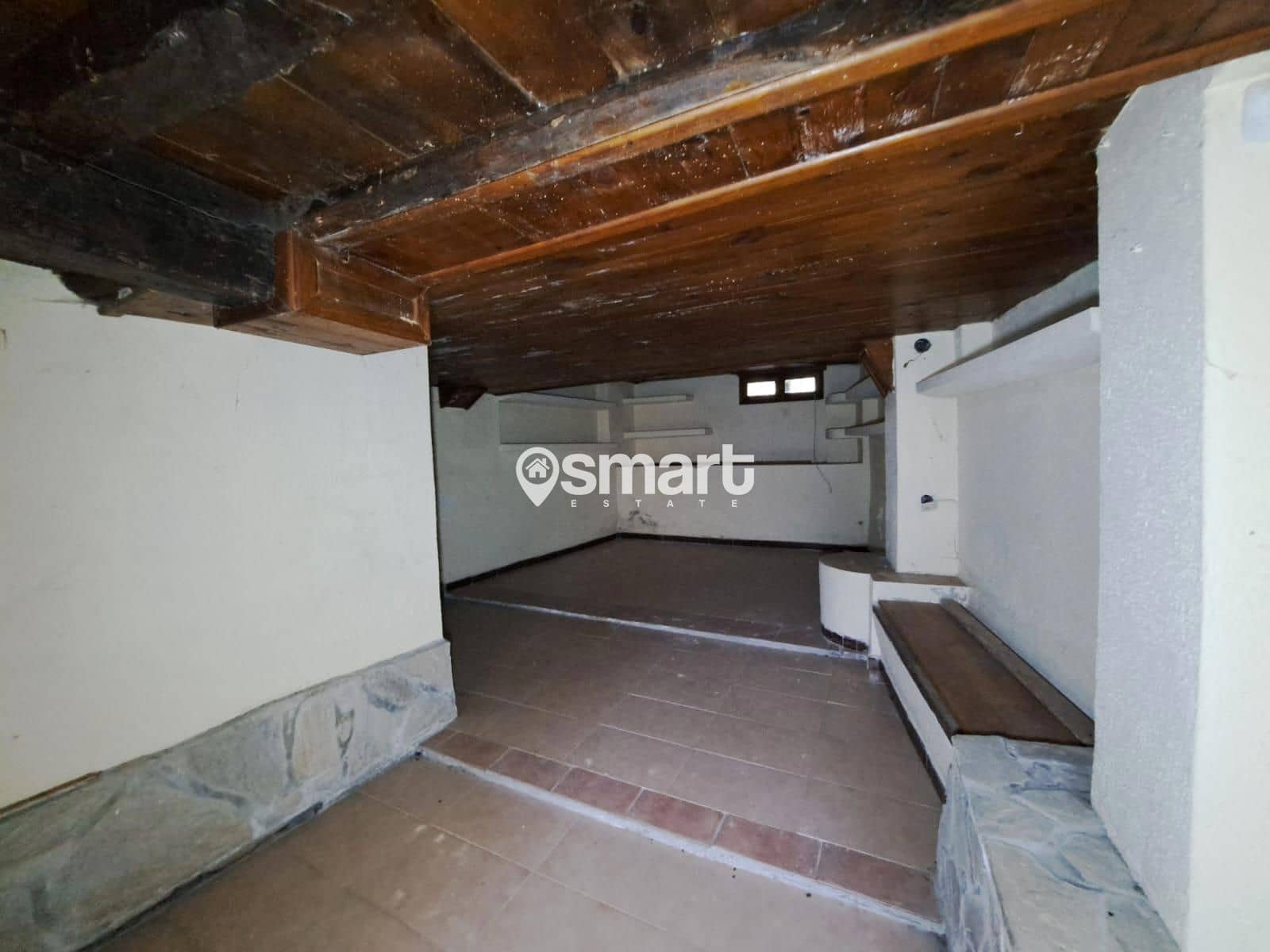 3 soveværelse Byhus til salg i Mieres - € 26.000 (Ref: 8762777)