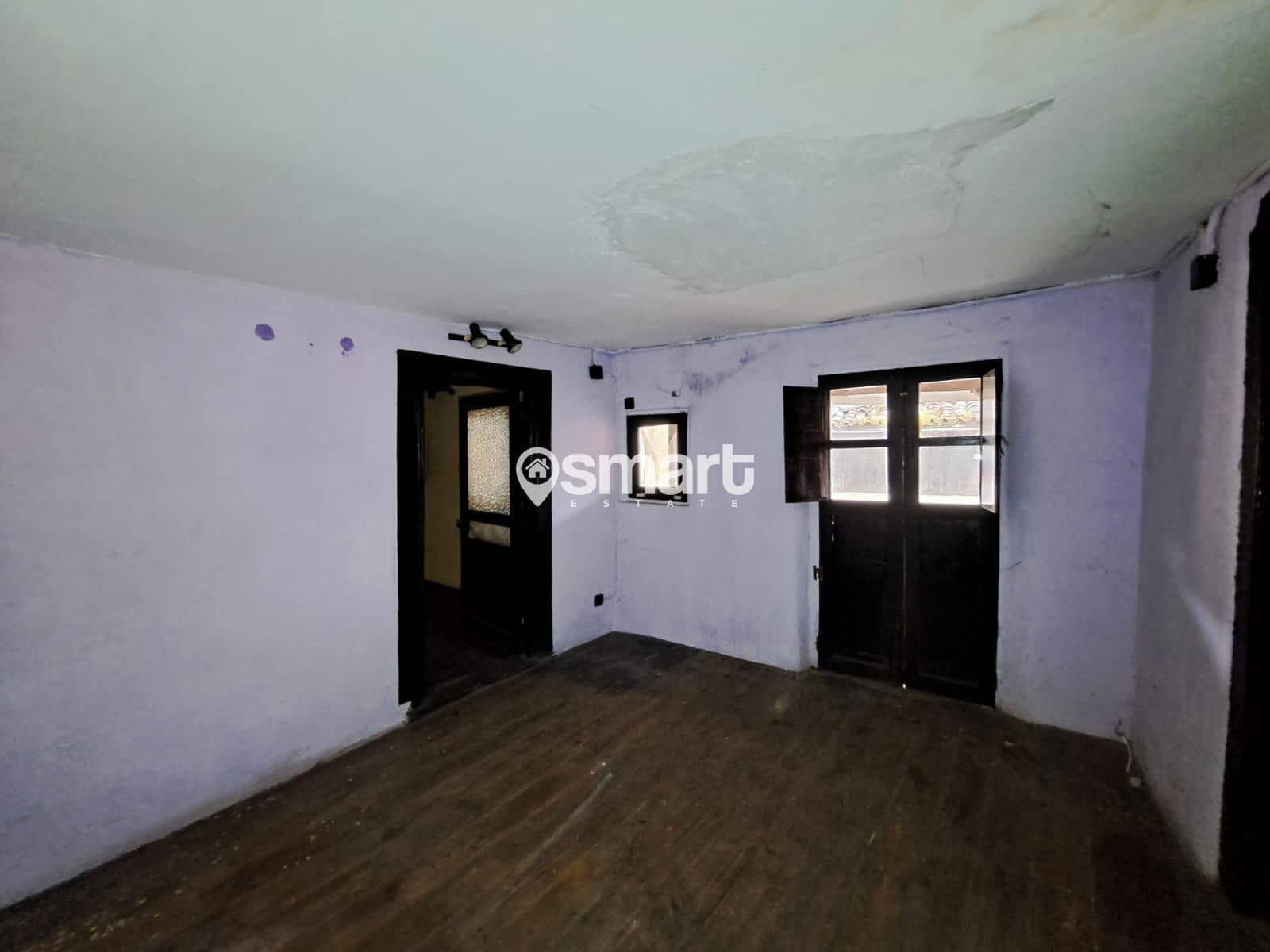 3 soveværelse Byhus til salg i Mieres - € 26.000 (Ref: 8762777)