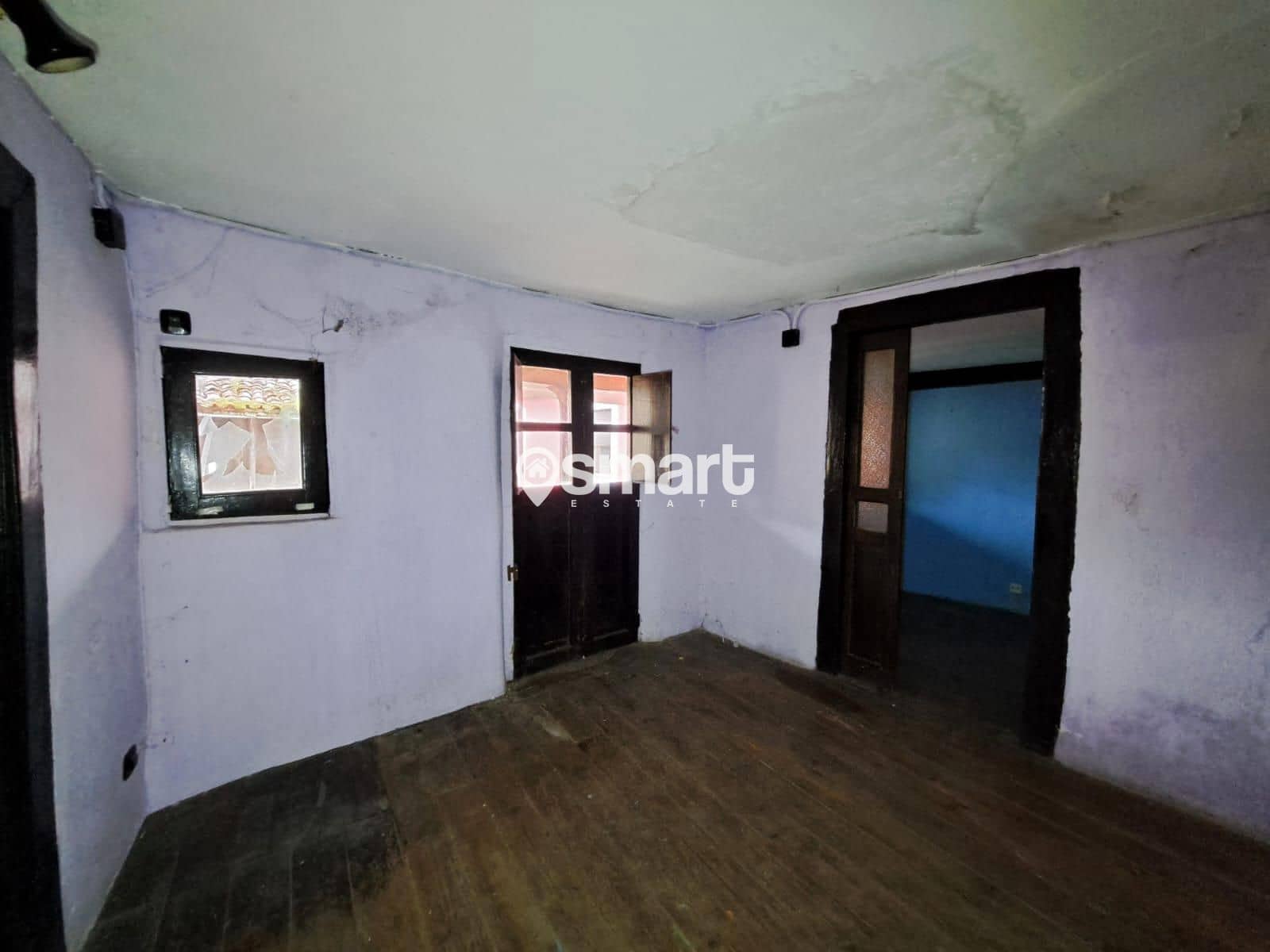 3 soveværelse Byhus til salg i Mieres - € 26.000 (Ref: 8762777)