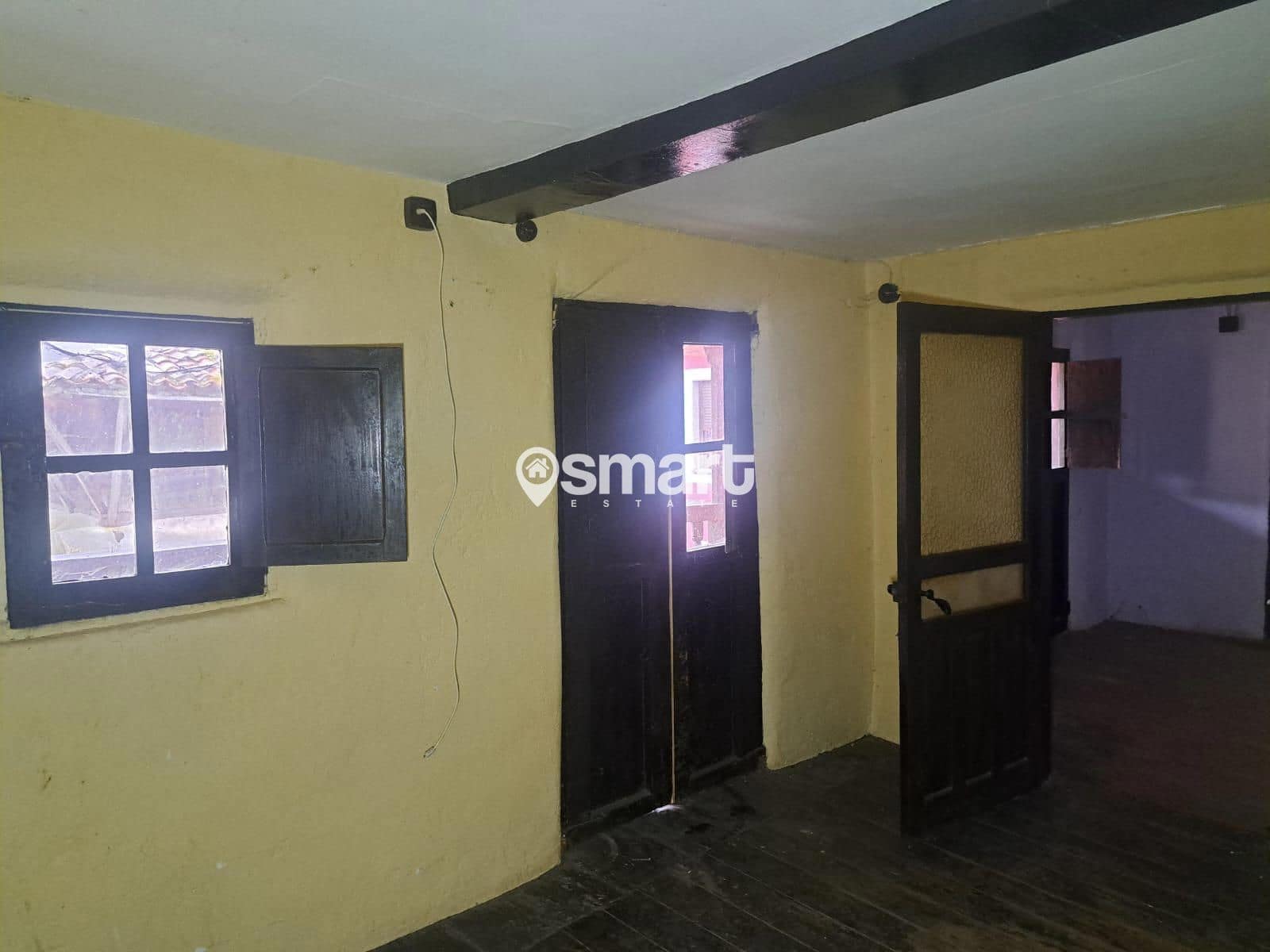 3 soveværelse Byhus til salg i Mieres - € 26.000 (Ref: 8762777)