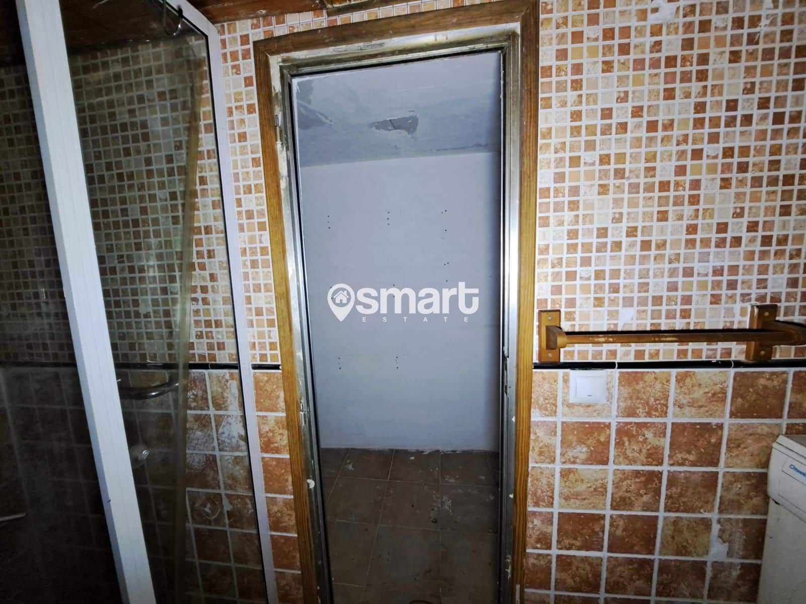 3 soveværelse Byhus til salg i Mieres - € 26.000 (Ref: 8762777)