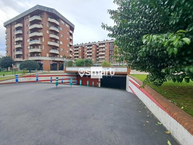 Garage til salg i Centro Urbano, Oviedo - € 11.858 (Ref: 8769119)
