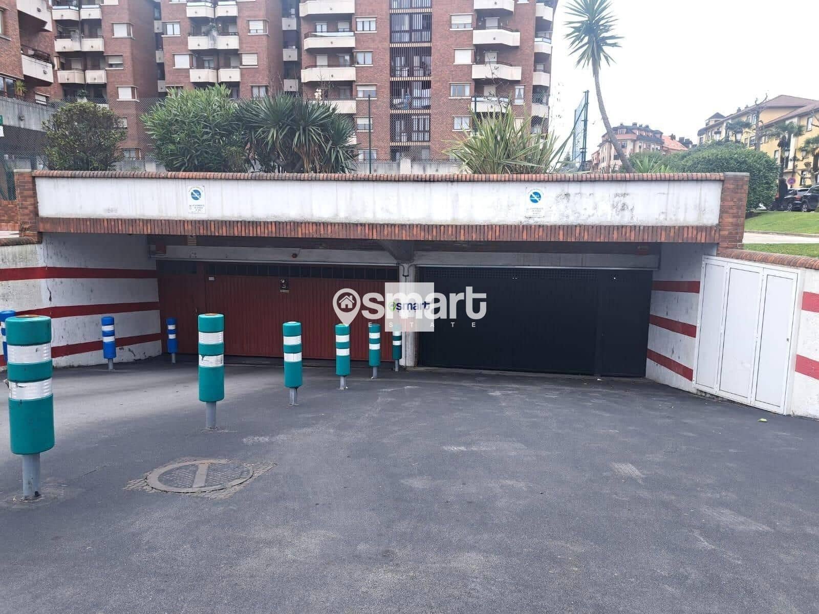 Autotalli myytävänä paikassa Oviedo - 11 858 € (Ref: 8769119)