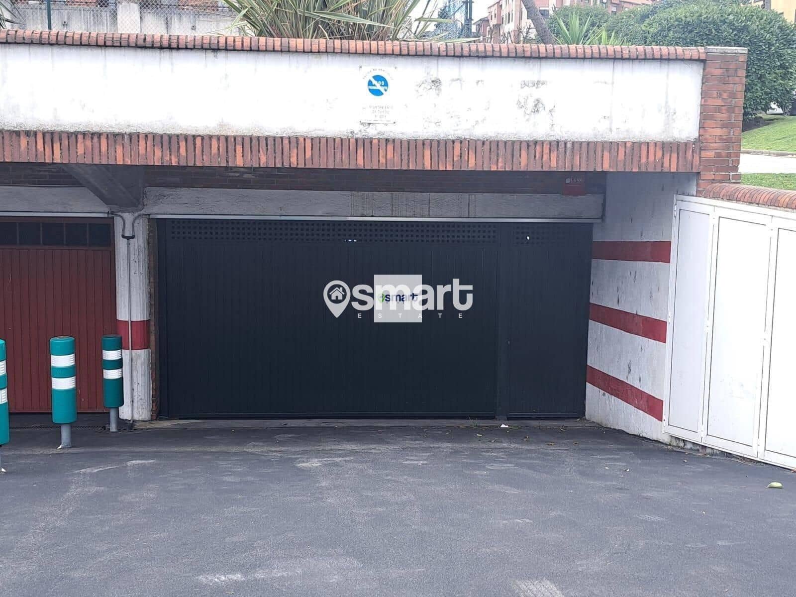 Autotalli myytävänä paikassa Oviedo - 11 858 € (Ref: 8769119)