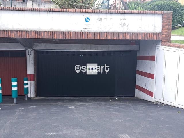 Autotalli myytävänä paikassa Centro Urbano, Oviedo - 11 858 € (Ref: 8769119)