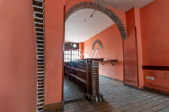 Komercyjne na sprzedaż w Torrelavega - 49 000 € (Ref: 8785814)