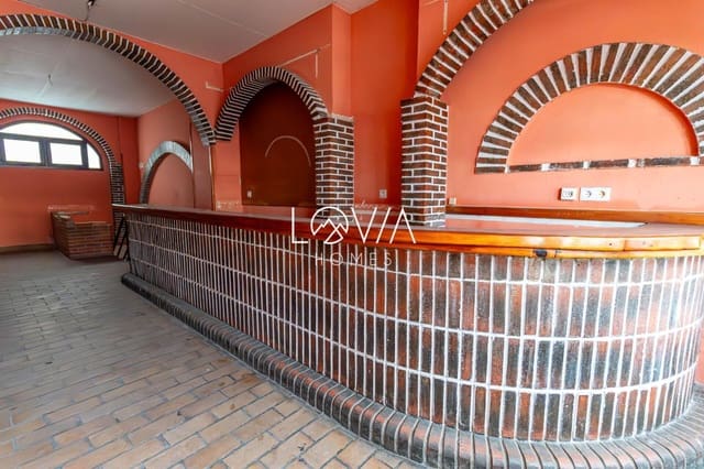 Komercyjne na sprzedaż w Torrelavega - 49 000 € (Ref: 8785814)