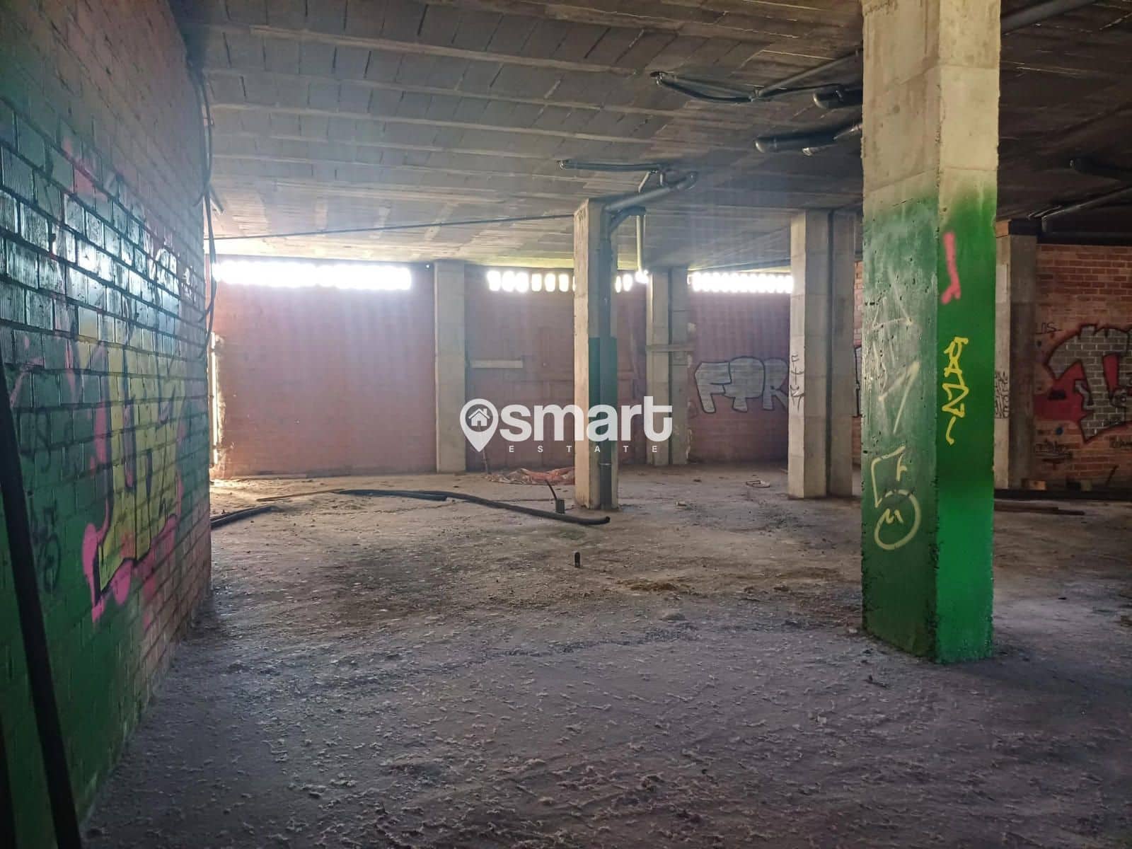 Erhverv til salg i Santander - € 41.600 (Ref: 8787300)