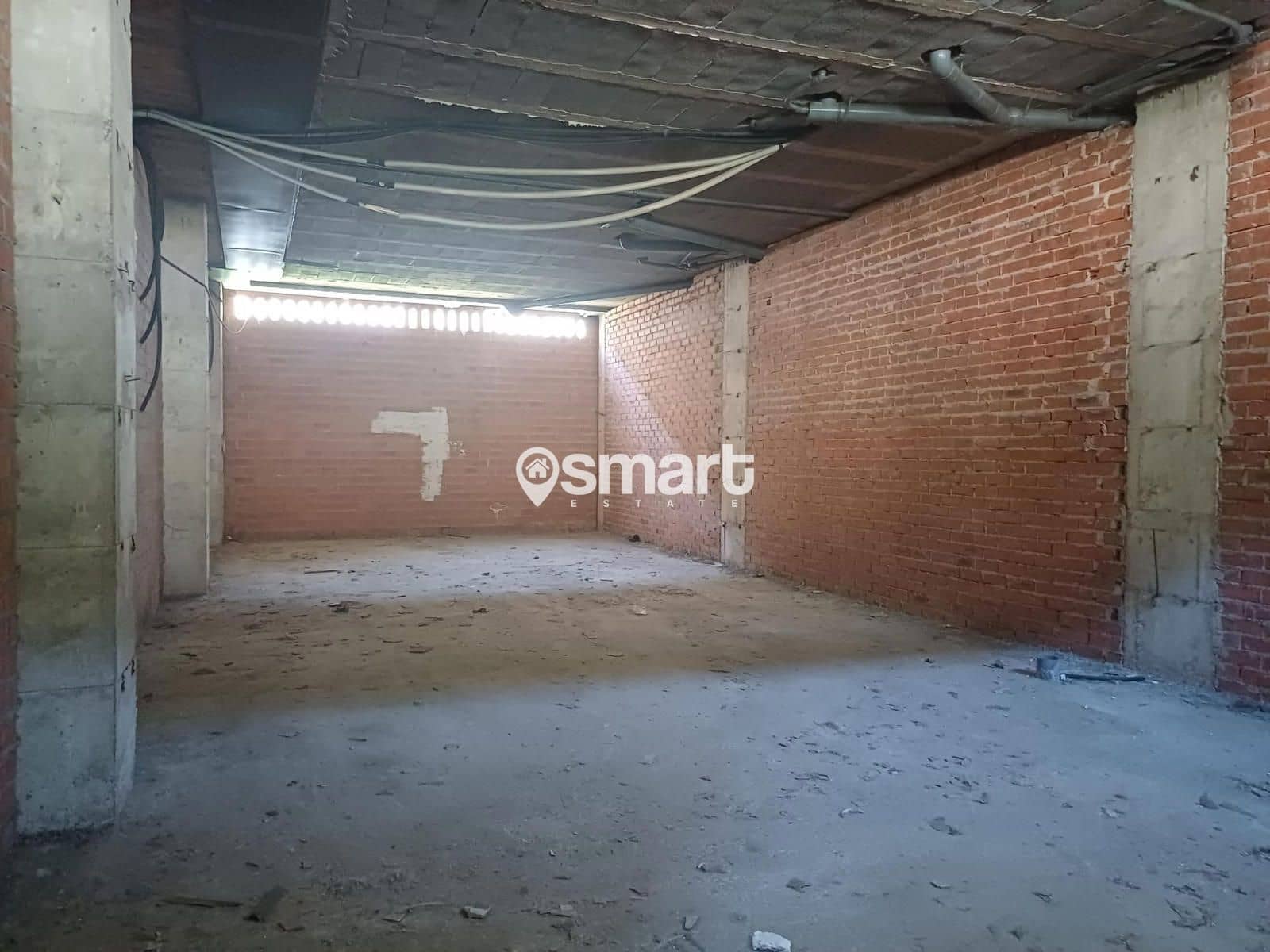 Erhverv til salg i Santander - € 114.400 (Ref: 8787301)