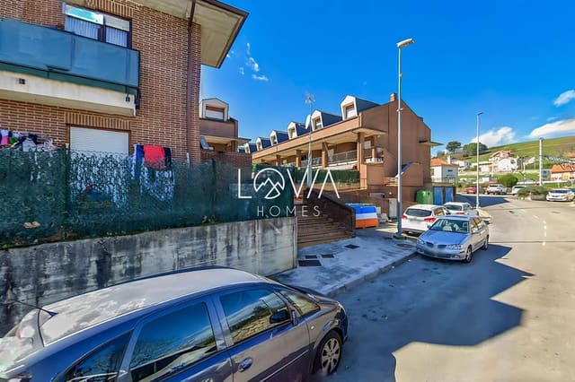 2 makuuhuone Asunto myytävänä paikassa El Astillero mukana uima-altaan - 126 100 € (Ref: 8873726)