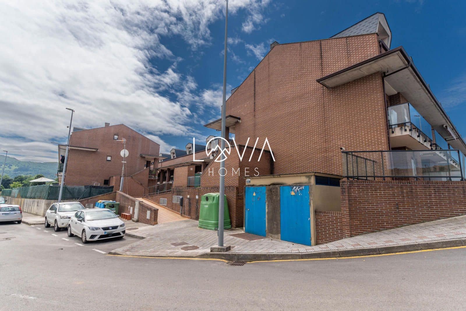 2 bedroom Flat for sale in El Astillero with pool - € 125,400 (Ref: 8873726)