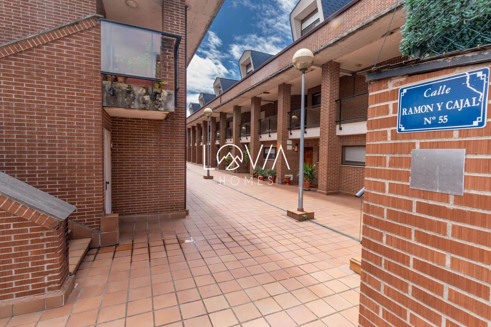 2 bedroom Flat for sale in El Astillero with pool - € 125,400 (Ref: 8873726)