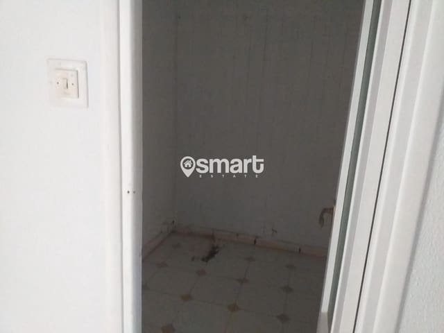 Comercial para venda em Laredo - 240 000 € (Ref: 8904904)