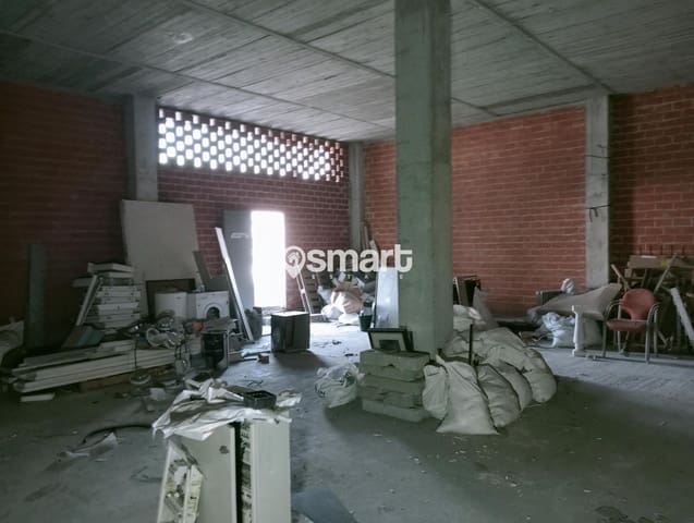 Erhverv til salg i Llanera - € 47.000 (Ref: 8918283)