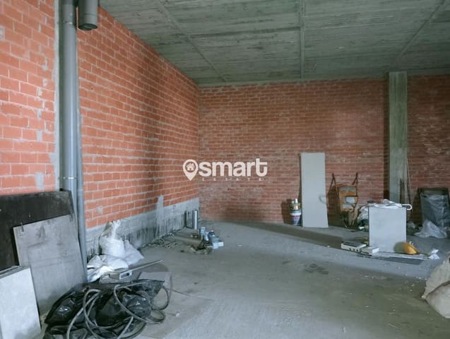 Erhverv til salg i Llanera - € 47.000 (Ref: 8918283)