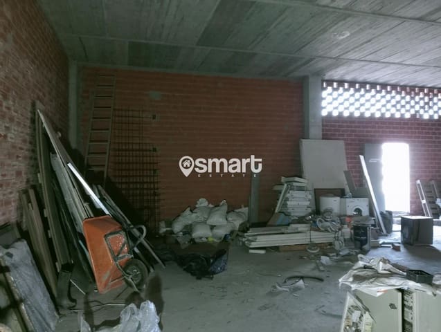 Erhverv til salg i Llanera - € 47.000 (Ref: 8918283)