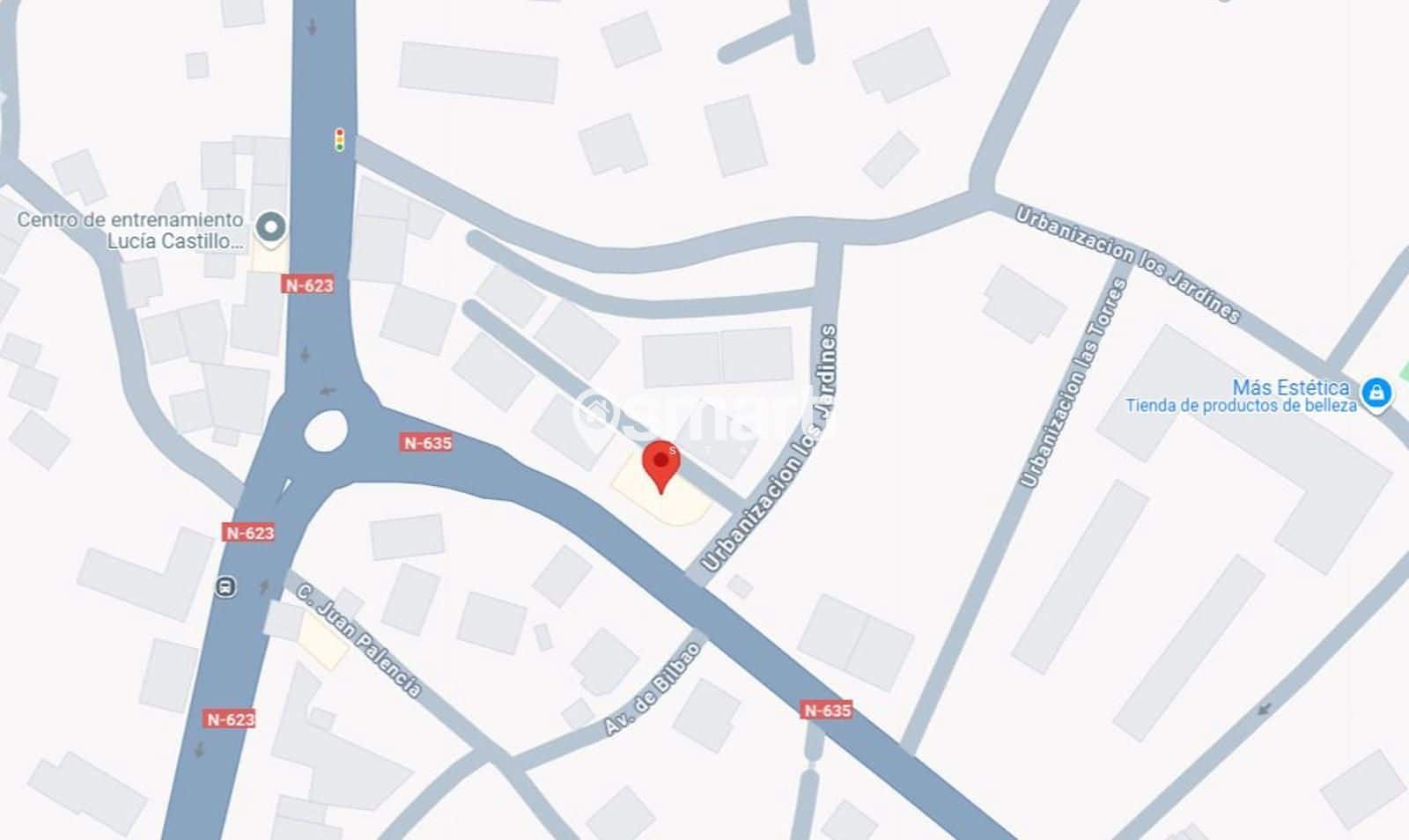 Commercieel te koop in Camargo - € 221.500 (Ref: 8925375)