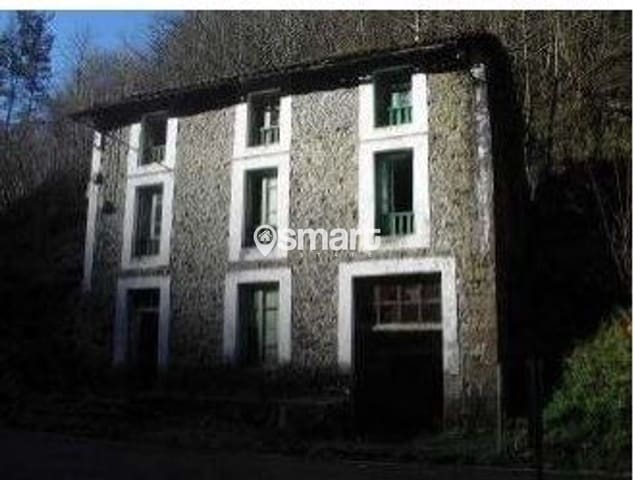 3 bedroom Villa for sale in San Roque de Riomiera - € 55,500 (Ref: 8925381)