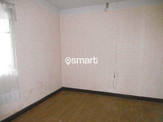 3 Zimmer Villa zu verkaufen in Ruesga - 38.600 € (Ref: 8925386)