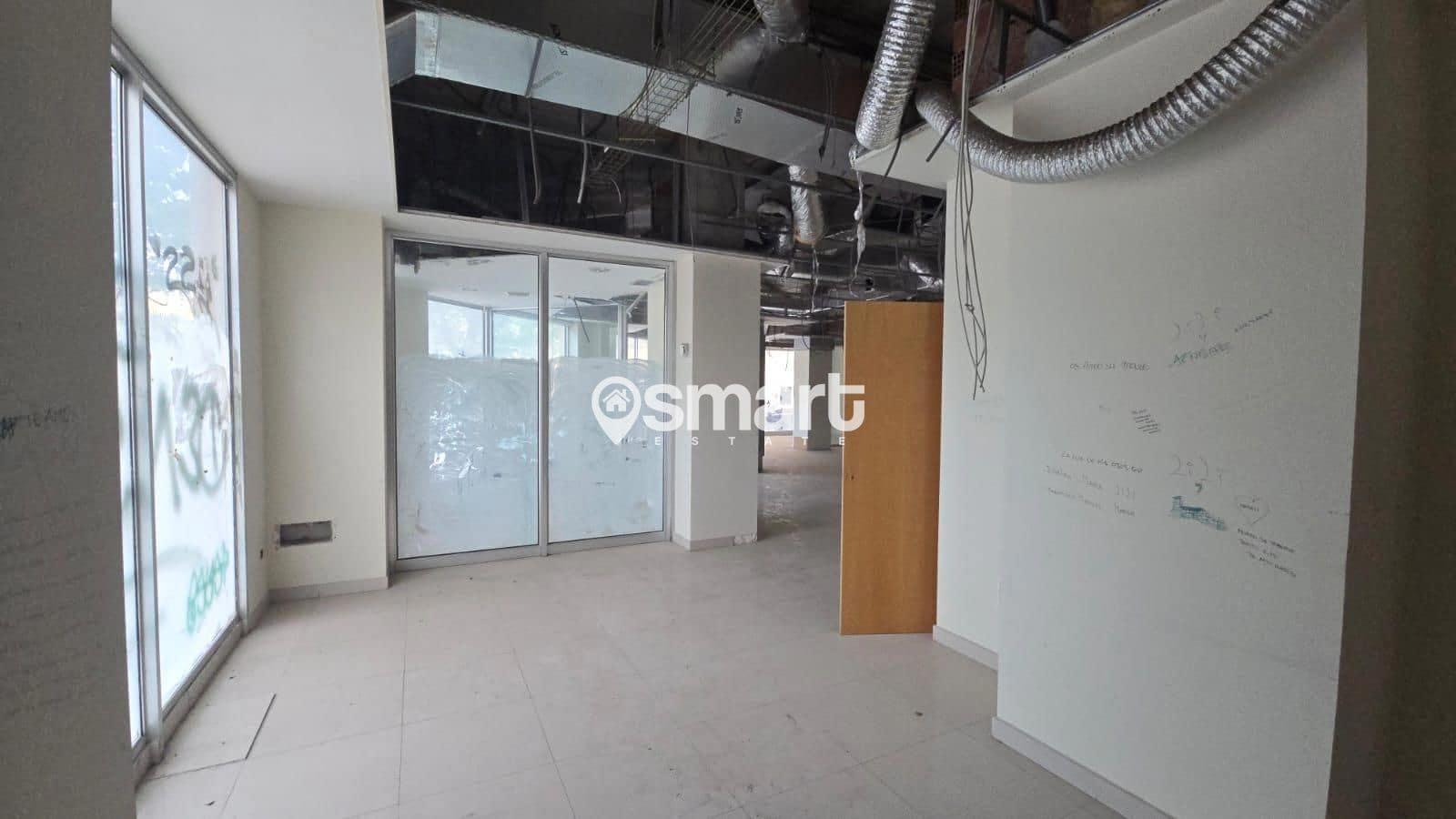 Commercieel te koop in Valencia stad - € 579.600 (Ref: 8956106)