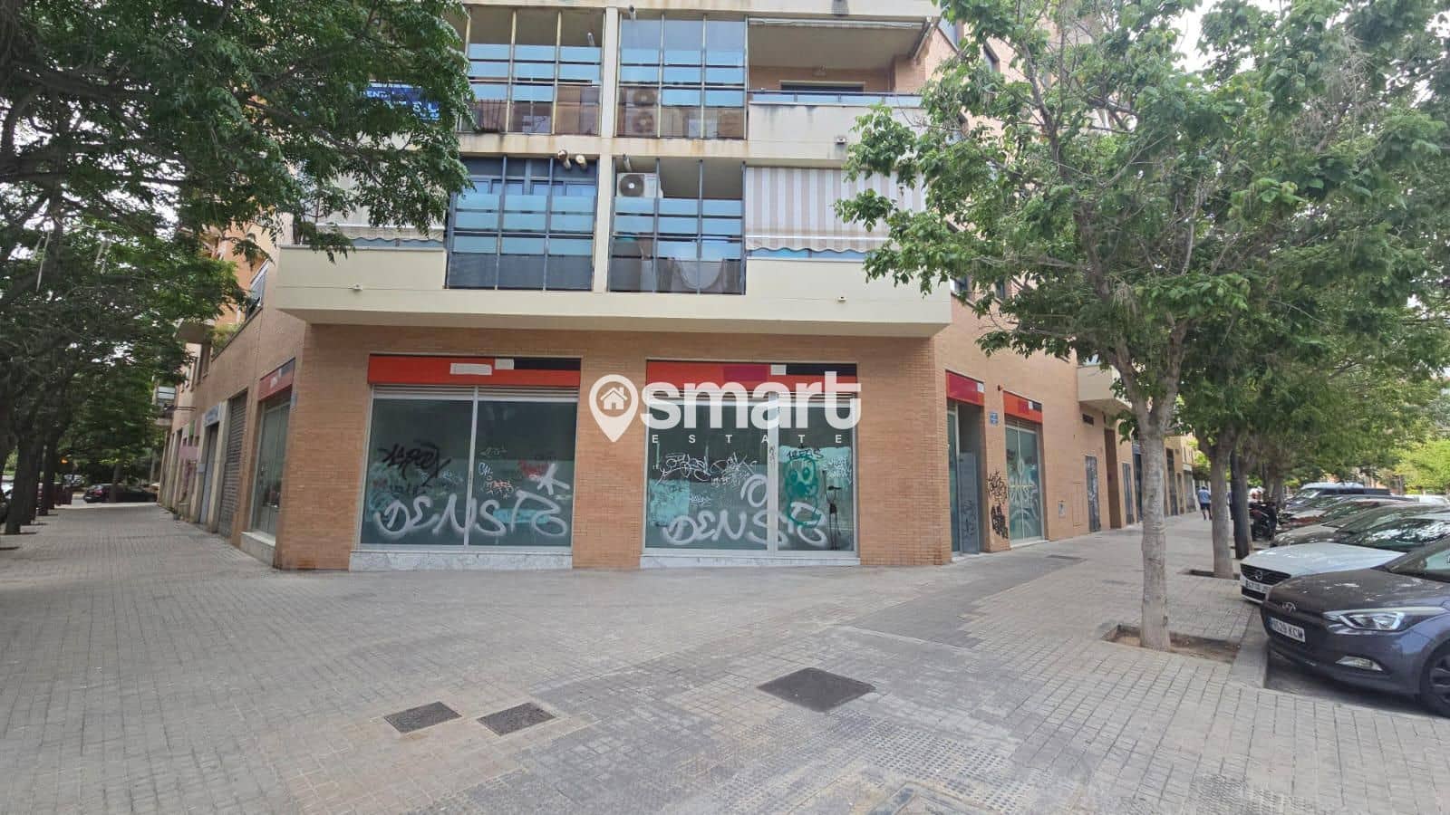 Commercieel te koop in Valencia stad - € 579.600 (Ref: 8956106)