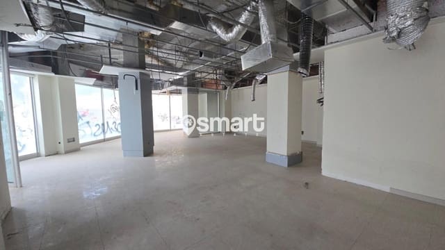 Commercial for sale in Sant Llorens, Valencia city - € 579,600 (Ref: 8956106)