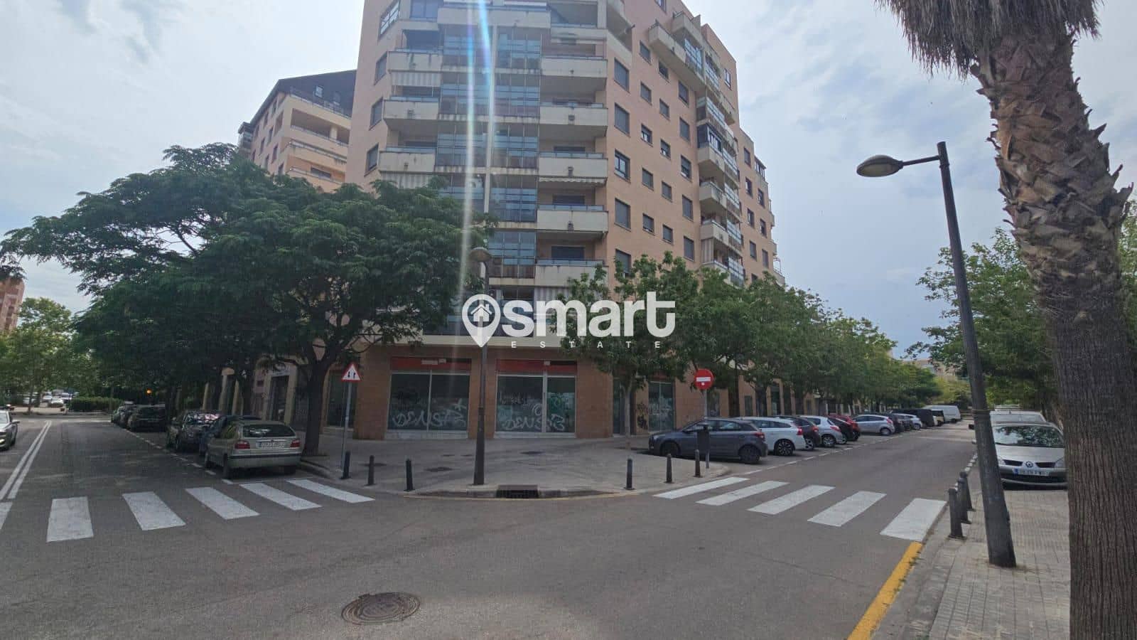 Commercieel te koop in Valencia stad - € 579.600 (Ref: 8956106)