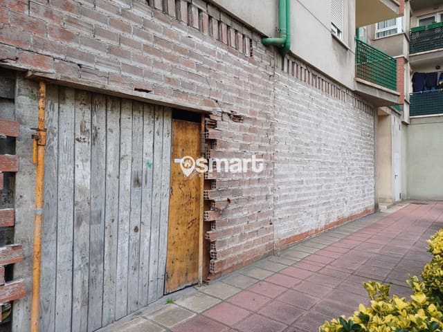 Commercial for sale in Santander - € 289,600 (Ref: 8973993)