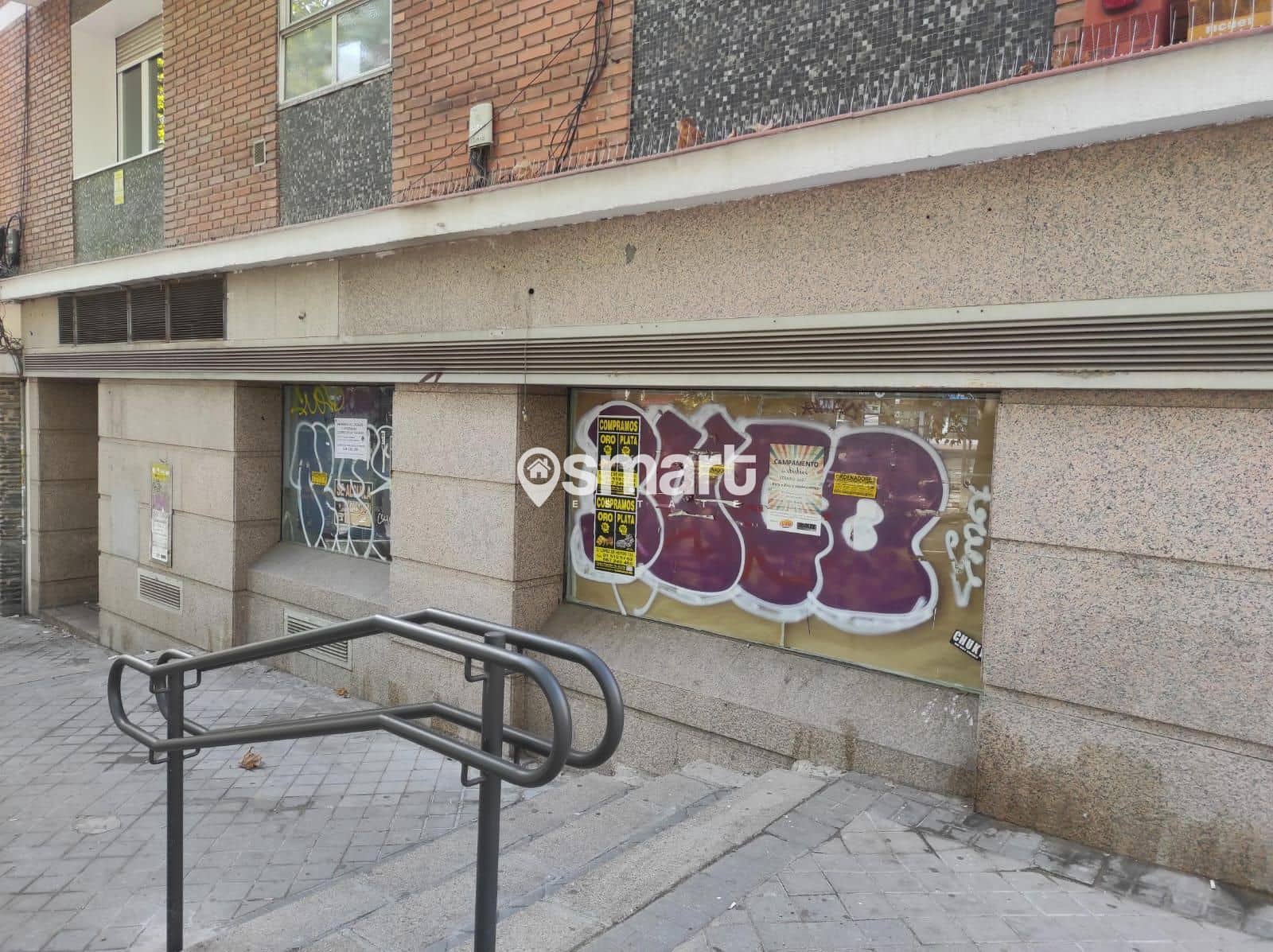 Erhverv til salg i Madrid by - € 1.108.000 (Ref: 9001971)