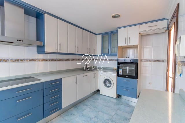 Omakotitalo myytävänä paikassa El Astillero - 376 000 € (Ref: 9066902)