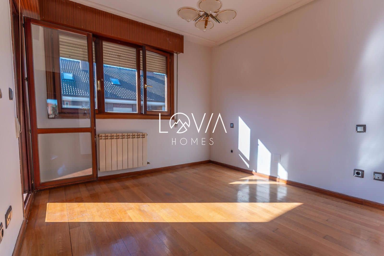 Casa em Banda para venda em El Astillero - 376 000 € (Ref: 9066902)