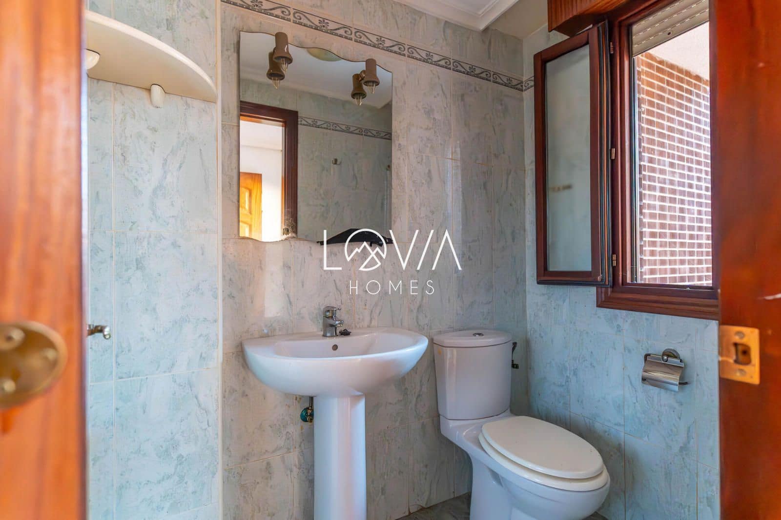 Casa em Banda para venda em El Astillero - 376 000 € (Ref: 9066902)