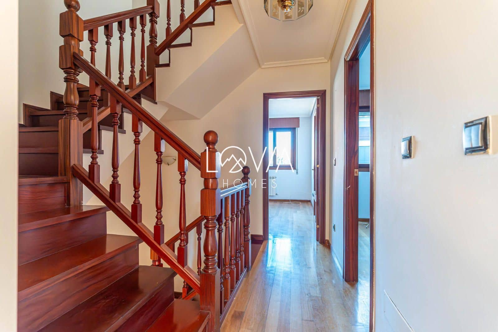 Casa em Banda para venda em El Astillero - 376 000 € (Ref: 9066902)