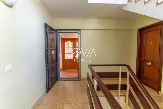 3 slaapkamer Flat te koop in Santoña - € 129.000 (Ref: 9103907)