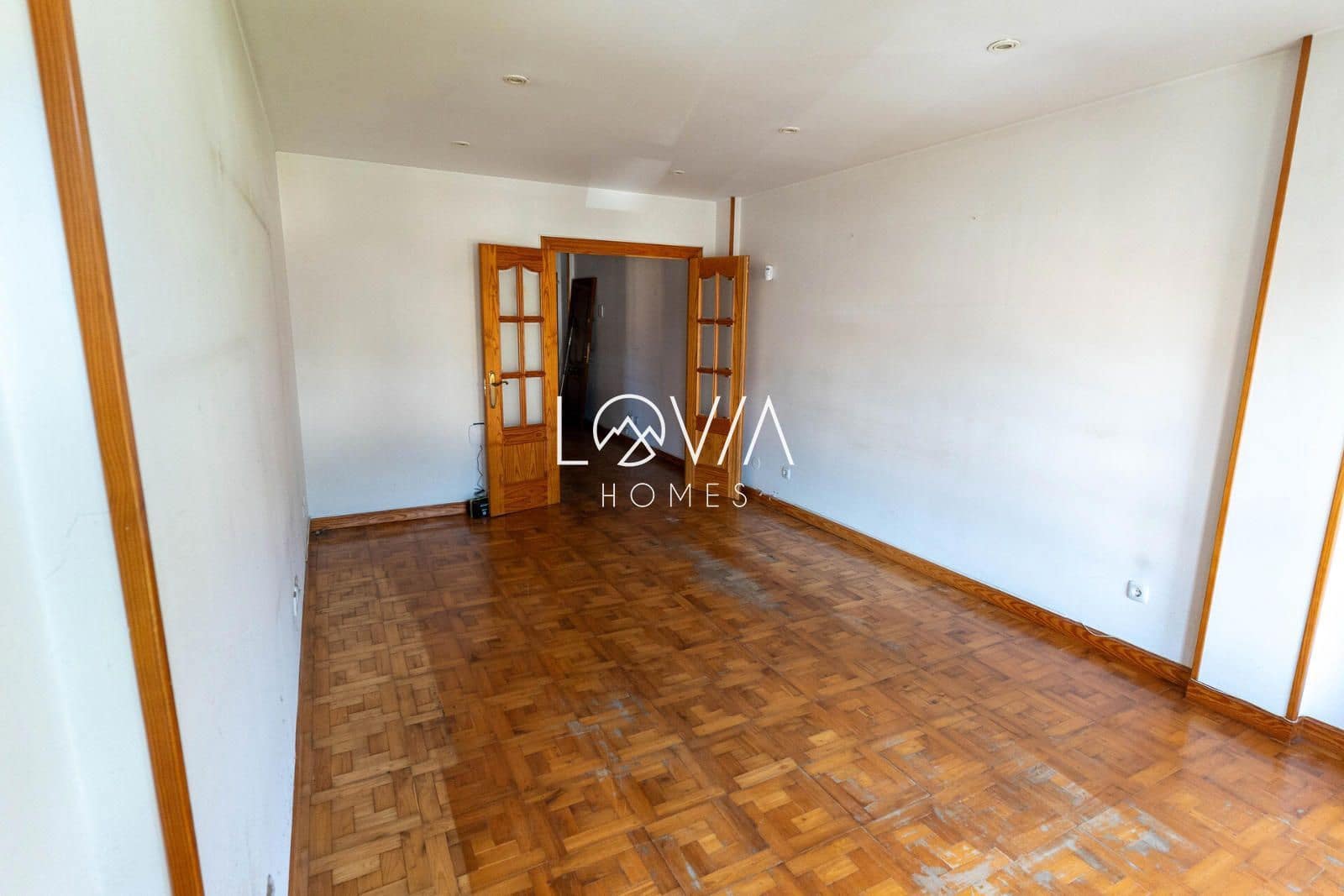 3 bedroom Flat for sale in Cartes - € 138,000 (Ref: 9118413)