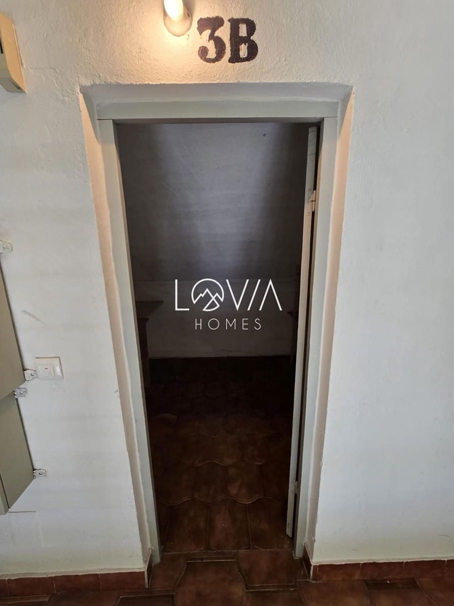 3 bedroom Flat for sale in Cartes - € 138,000 (Ref: 9118413)