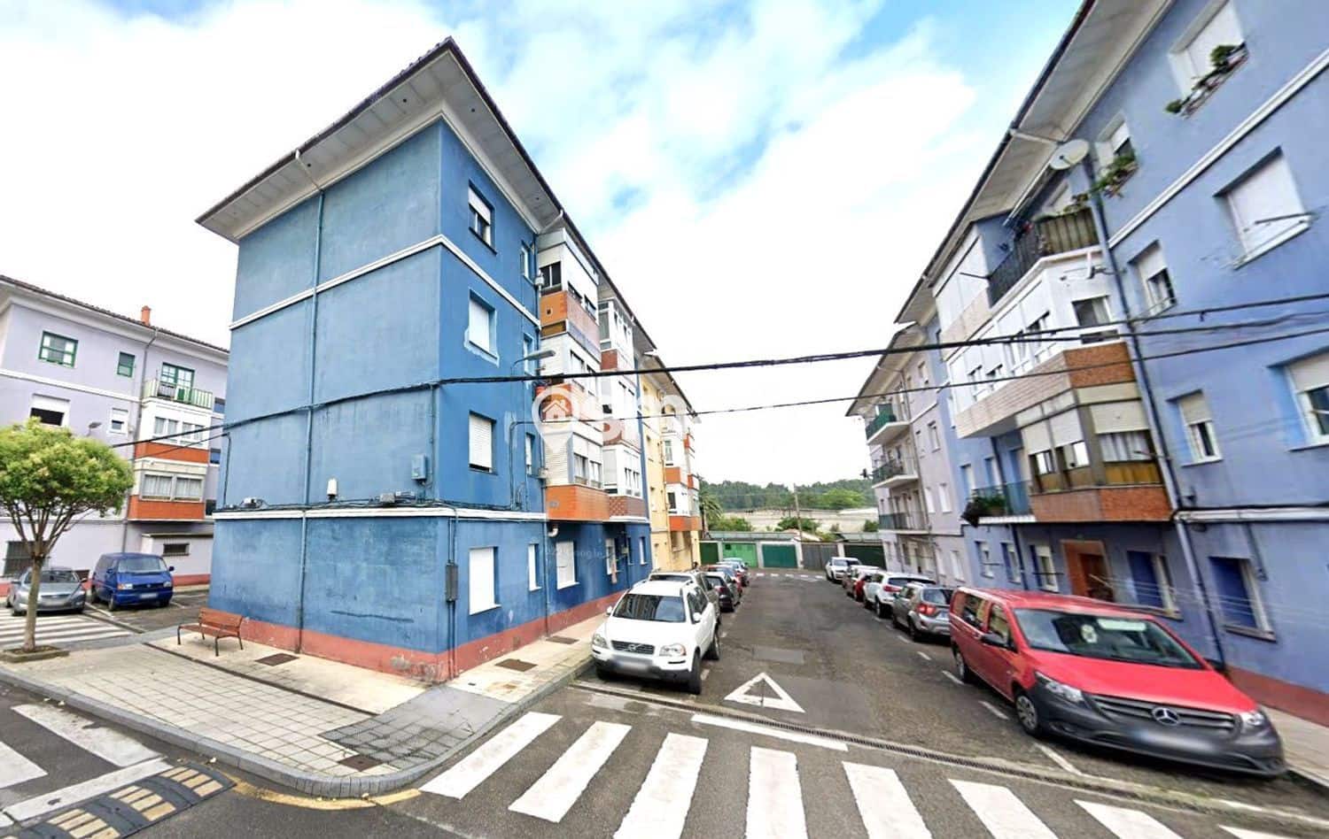 3 soveværelse Lejlighed til salg i Torrelavega - € 75.000 (Ref: 9138588)