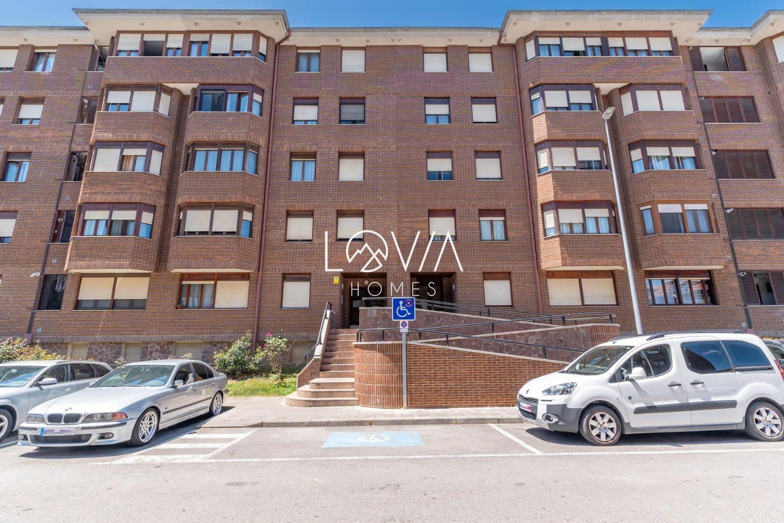 4 slaapkamer Flat te koop in El Astillero - € 160.800 (Ref: 9138589)