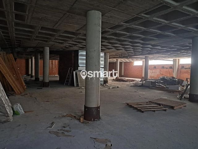 Erhverv til salg i Centro Urbano, Oviedo - € 196.900 (Ref: 9160173)