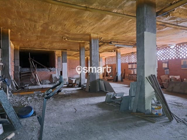 Komercyjne na sprzedaż w Langreo - 72 000 € (Ref: 9221378)